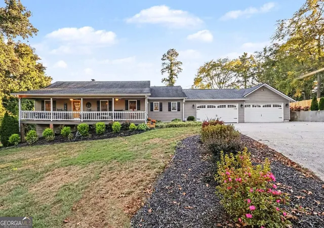 Single family home for sale at 42 Old Atlanta Rd, Hiram, GA 30141 | MLS# 10855614