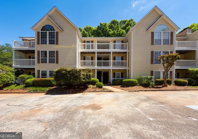 1st image of 573 Cobblestone Trl, Avondale Estates, GA 30002 | MLS# 10739197