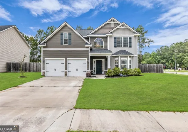 Photo 2 of Single family home for sale at 13 Blaze Cir, Hinesville, GA 31313 | MLS# 10774743 | Listing updated on 2026-08-22