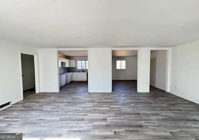 Photo 4 of Single family home for sale at 441 Lynnhaven Dr SW, Atlanta, GA 30310 | MLS# 10691418 | Listing updated on 2026-09-11