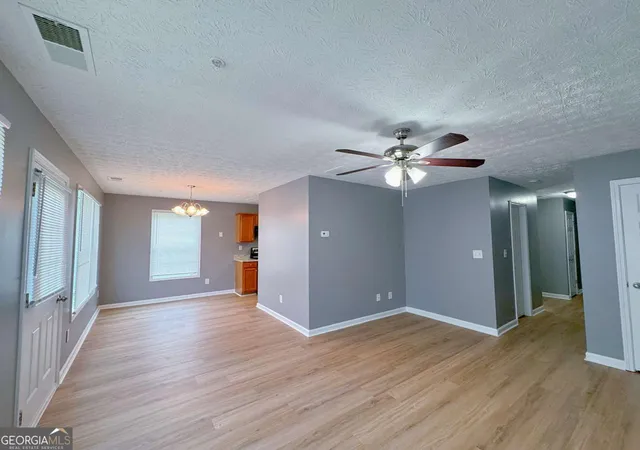 2nd image of 1430 Eastmont Dr Nw, Conyers, GA 30012 | MLS# 10777636