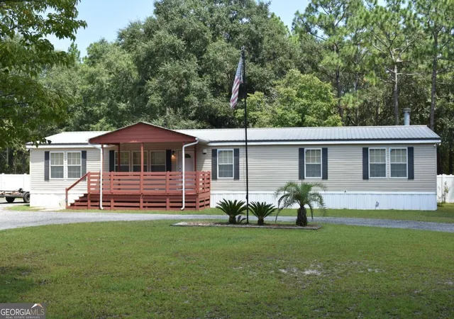 1st image of 1438 Fannie Head Rd, Jesup, GA 31545 | MLS# 10828388