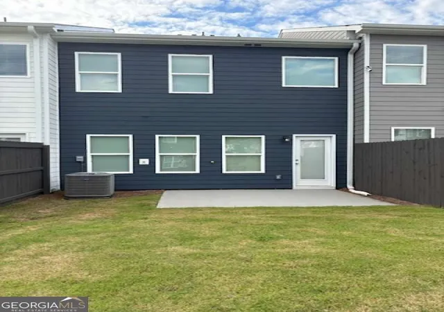 Photo 2 of Townhouse for sale at 1354 Willow Brook Cir, Jonesboro, GA 30238 | MLS# 10828171 | Listing updated on 2026-09-19