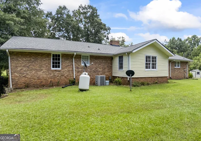 Photo 4 of Single family home for sale at 1351 Clack Rd, Madison, GA 30650 | MLS# 10827536 | Listing updated on 2026-09-18