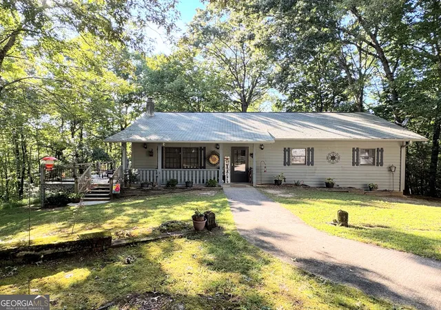 Photo 2 of Sale Pending at 206 Grandview Ln, Clayton, GA 30525 | MLS# 10833756 | Listing updated on 2026-08-29