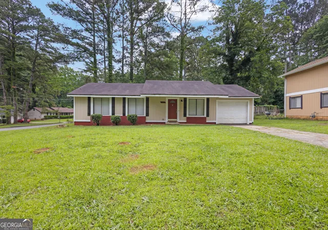 image of 8998 Hurst Ct, Jonesboro, GA 30238 | MLS# 10781182