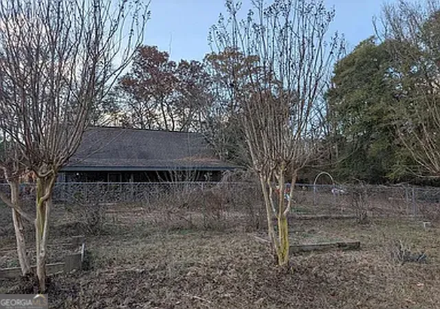 Homes for sale in Pittsview, AL | 305 Cottonton Road, Pittsview, AL 36871 | MLS# 10731302