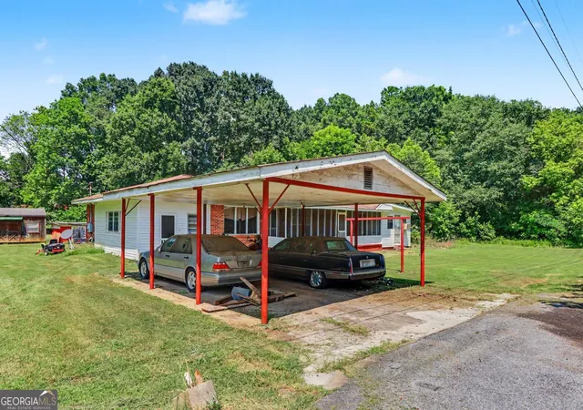 2nd image of 931 Davenport St, Cedartown, GA 30125 | MLS# 10823228
