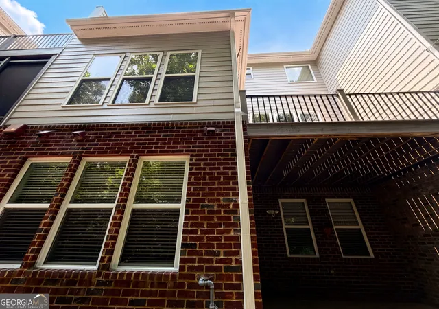 Photo 4 of Condo for sale at 1659 Woodwalk Strm Se #6, Atlanta, GA 30339 | MLS# 10803721 | Listing updated on 2026-10-29