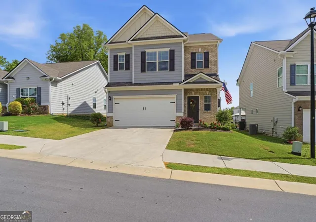 1st image of 113 Waterside Dr, Calhoun, GA 30701 | MLS# 10764265