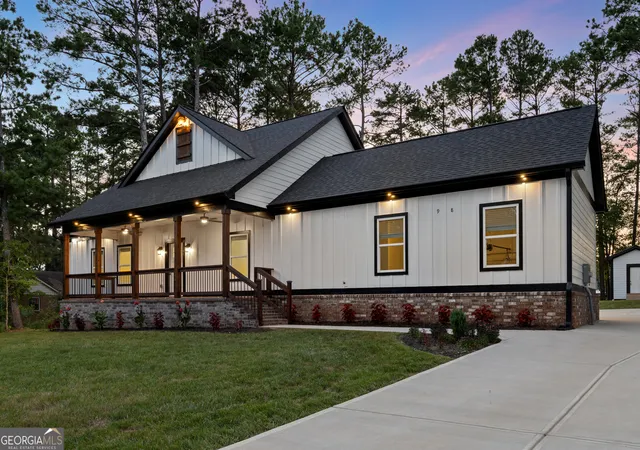 3rd image of 98 Reese St, Monroe, GA 30655 | MLS# 10770529
