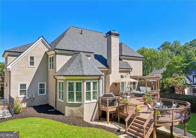 Photo 2 of Single family home for sale at 425 Cullingworth Dr, Johns Creek, GA 30022 | MLS# 10835055 | Listing updated on 2026-09-14