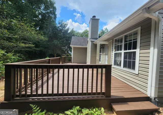Photo 3 of Single family home for sale at 180 Brookestone Pt, Fayetteville, GA 30215 | MLS# 10834697 | Listing updated on 2026-10-17