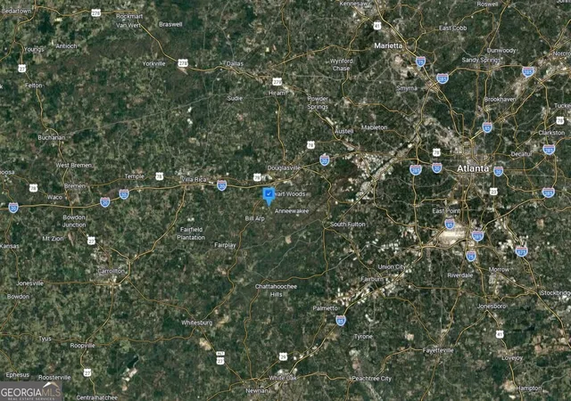 Homes for sale in Douglasville, GA | 6166 S Skyline Dr, Douglasville, GA 30135 | MLS# 10790571
