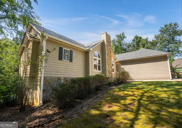 3rd image of 337 Keys Dr, Braselton, GA 30517 | MLS# 10831384