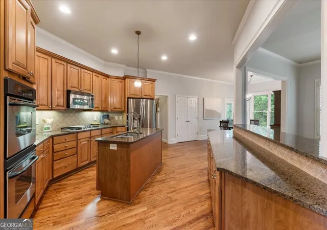 3rd image of 525 Big Bend Trl, Sugar Hill, GA 30518 | MLS# 10755498