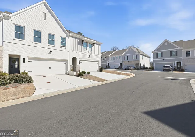 Photo 3 of Townhouse for sale at 1914 Carovel Way, Kennesaw, GA 30144 | MLS# 10697879 | Listing updated on 2026-10-22