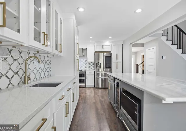 Photo 2 of Condo for sale at 114 Woodhaven Wy, Alpharetta, GA 30009 | MLS# 10820605 | Listing updated on 2026-09-04
