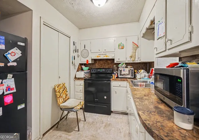 Photo 3 of Townhouse for sale at 1435 Forest Villa Dr Nw, Conyers, GA 30012 | MLS# 10818909 | Listing updated on 2026-08-22