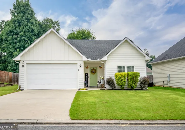 1st image of 9 Applewood Dr Ne, Rome, GA 30165 | MLS# 10816868
