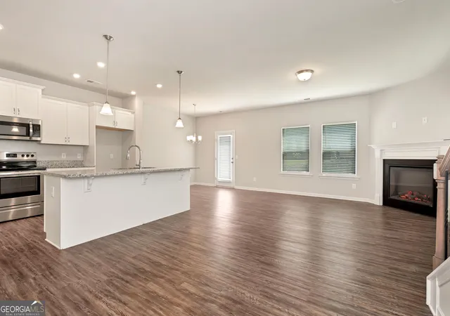 Photo 4 of Townhouse for sale at 157 Inman Dr, Canton, GA 30114 | MLS# 10820420 | Listing updated on 2026-09-22