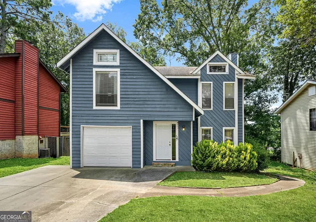 Photo 1 of Single family home for sale at 946 Fox Chase, Riverdale, GA 30296 | MLS# 10825738 | Listing updated on 2026-08-27