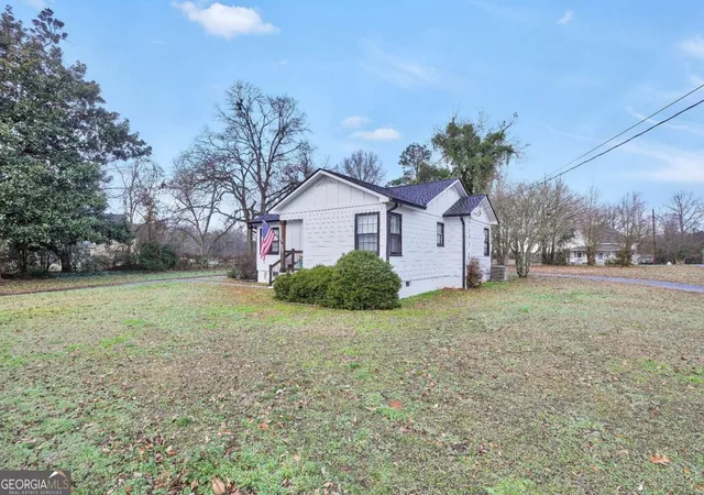 4th image of 121 Mimosa Dr, Jenkinsburg, GA 30234 | MLS# 10758727