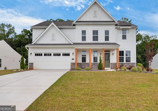 Photo 1 of Single family home for sale at 180 Pickens Bluff Ln, Hiram, GA 30141 | MLS# 10820294 | Listing updated on 2026-09-06