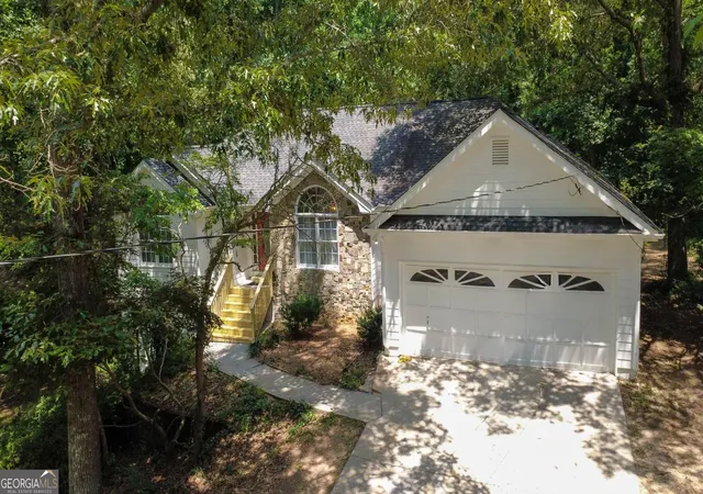 Photo 1 of Single family home for sale at 2804 Dock Side Ct, Lawrenceville, GA 30045 | MLS# 10794237 | Listing updated on 2026-09-11