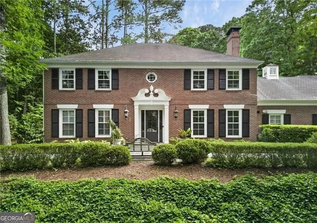 Photo 1 of Mansion for sale at 3650 Dumbarton Rd Nw, Atlanta, GA 30327 | MLS# 10759992 | Listing updated on 2026-09-06