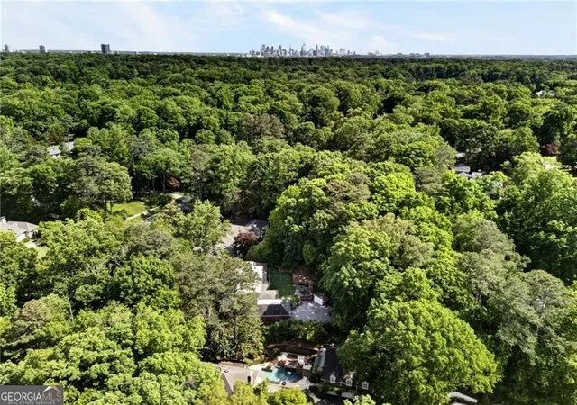 Photo 57 of Mansion for sale at 3650 Dumbarton Rd Nw, Atlanta, GA 30327 | MLS# 10759992 | Listing updated on 2026-09-06