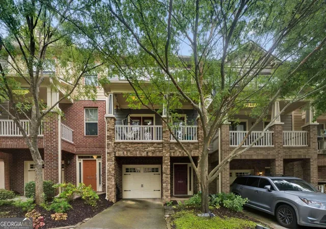 Photo 2 of Townhouse for sale at 831 Charles Bank Ave Se, Atlanta, GA 30312 | MLS# 10816315 | Listing updated on 2026-10-02