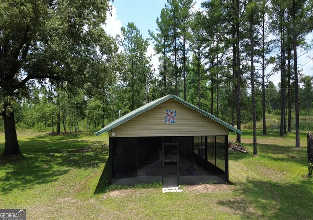 Homes for sale in Midville, GA | 435 Canoochee Byp, Midville, GA 30441 | MLS# 10786080