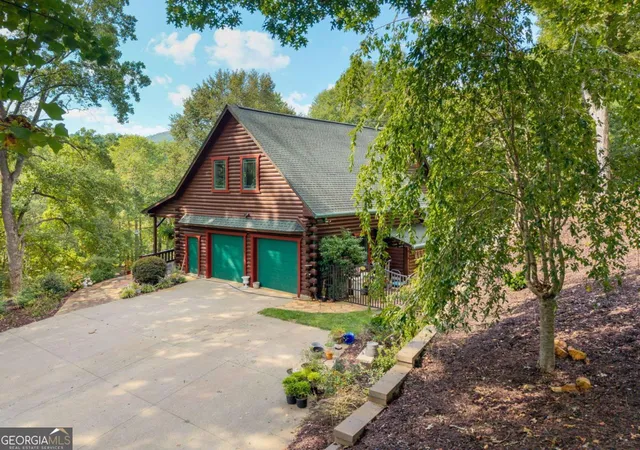 3rd image of 3383 Indian Springs Dr, Hiawassee, GA 30546 | MLS# 10781879