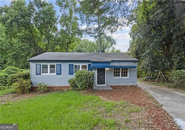 Homes for sale in Atlanta, GA | 2436 Clarissa Dr Nw, Atlanta, GA 30318 | MLS# 10734308