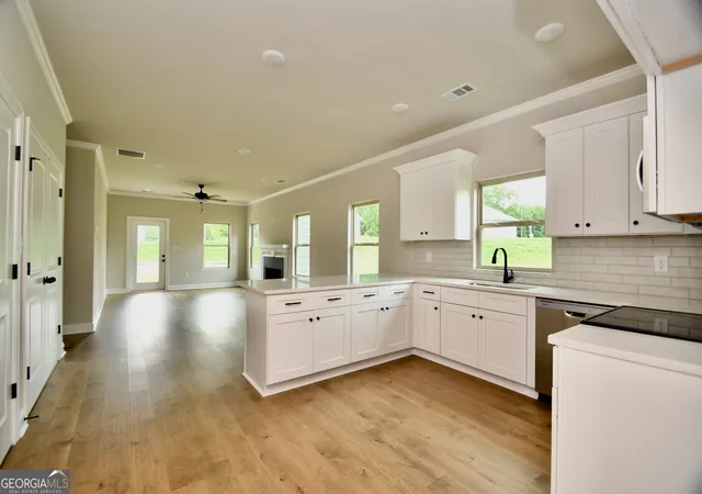 Photo 2 of Single family home for sale at 326 Andover Dr, Athens, GA 30607 | MLS# 10646299 | Listing updated on 2026-07-26