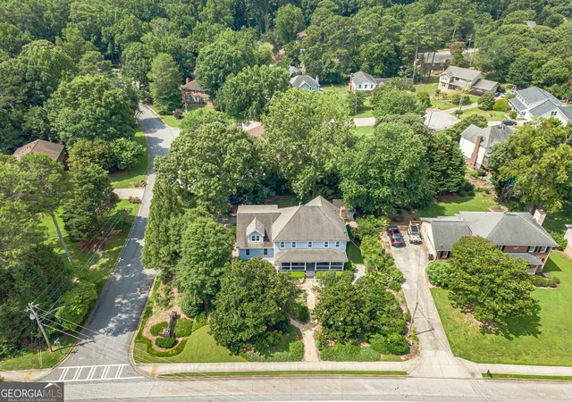 Photo 2 of Single family home for sale at 1875 Oak Rd, Snellville, GA 30078 | MLS# 10825414 | Listing updated on 2026-09-21