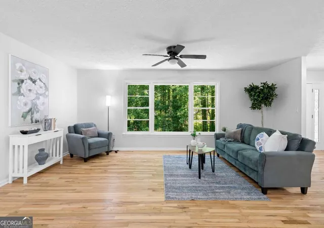 4th image of 2984 E Paulding Dr, Dallas, GA 30157 | MLS# 10816158