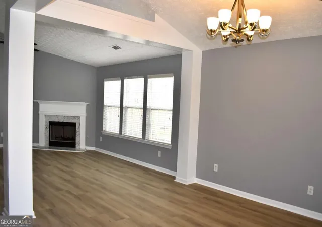 Photo 3 of Single family home for sale at 260 Hulan Wy, Lawrenceville, GA 30044 | MLS# 10816777 | Listing updated on 2026-10-04