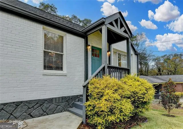 Photo 3 of Single family home for sale at 1917 Don Juan Ln, Decatur, GA 30032 | MLS# 10656327 | Listing updated on 2026-07-25
