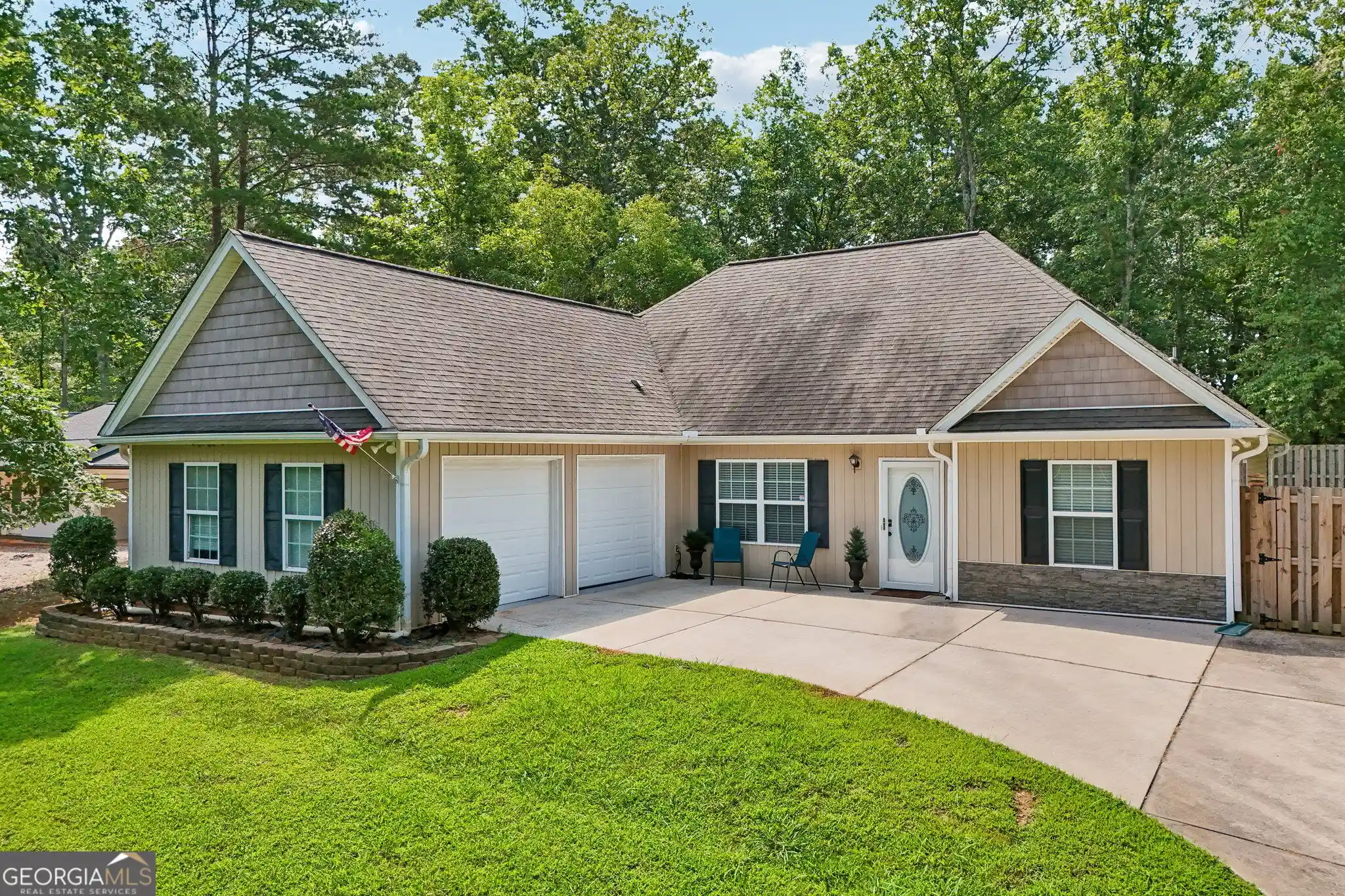 Single family home for sale at 7453 Dogwood Trl, Murrayville, GA 30564 | MLS# 10882367
