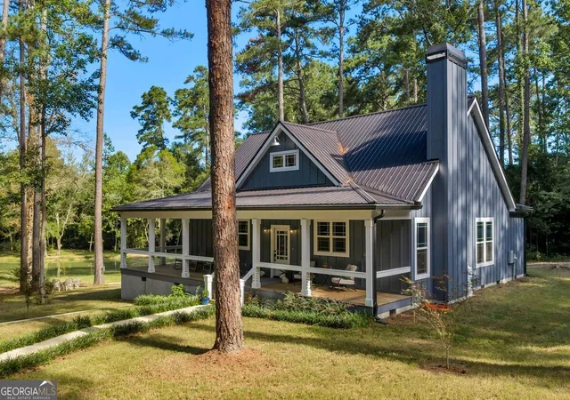 Photo 2 of Single family home for sale at 303 E Woodward St, Vienna, GA 31092 | MLS# 10820514 | Listing updated on 2026-08-23