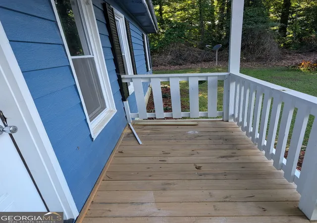Photo 3 of Single family home for sale at 145 Knob Dr, Carrollton, GA 30116 | MLS# 10783156 | Listing updated on 2026-09-28