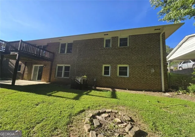 Photo 3 of Single family home for sale at 1801 Caribaea Trl Se, Atlanta, GA 30316 | MLS# 10831151 | Listing updated on 2026-10-07