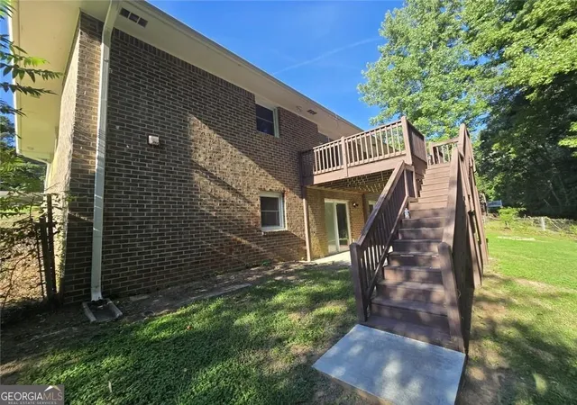 Photo 3 of Single family home for sale at 1801 Caribaea Trl Se, Atlanta, GA 30316 | MLS# 10831151 | Listing updated on 2026-10-10