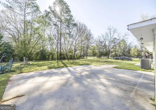 Homes for sale in Fort Valley, GA | 1402 Knoxville St, Fort Valley, GA 31030 | MLS# 10799059