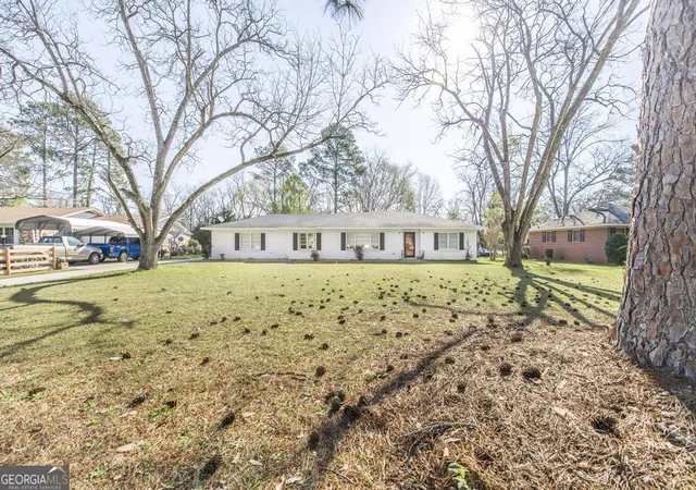 Homes for sale in Fort Valley, GA | 1402 Knoxville St, Fort Valley, GA 31030 | MLS# 10799059