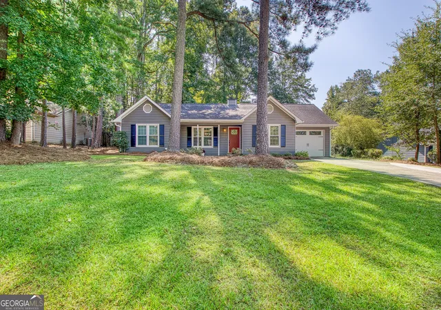 1st image of 816 Bedford Park, Peachtree City, GA 30269 | MLS# 10830732