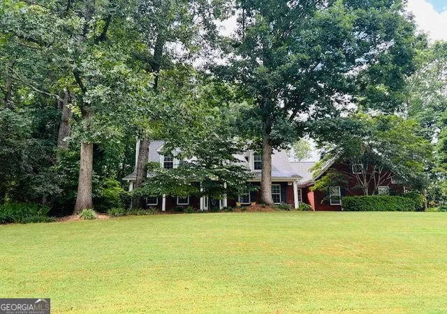 Photo 3 of Sale Pending at 149 Crown Oaks Dr, Stockbridge, GA 30281 | MLS# 10546378 | Listing updated on 2025-10-22