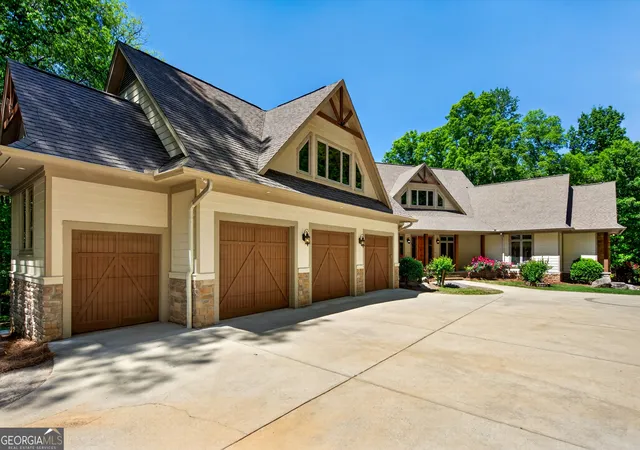 Photo 2 of Single family home for sale at 1154 Hunter Rd, Cataula, GA 31804 | MLS# 10758418 | Listing updated on 2026-08-10